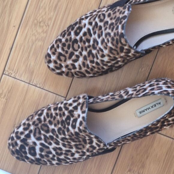 Alex Marie Wedge Kindee Calf Hair Leopard Print Almond Toe Slip-On Shoes 8.5 - Picture 2 of 16